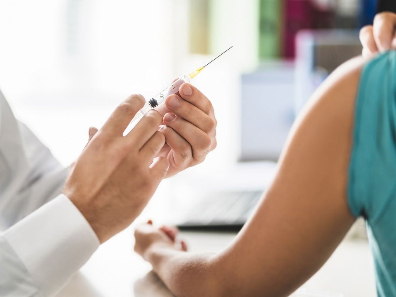 HPV Aşısı ile Kanseri Önleme